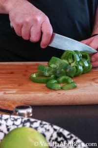 Bell pepper cut into 6 pieces