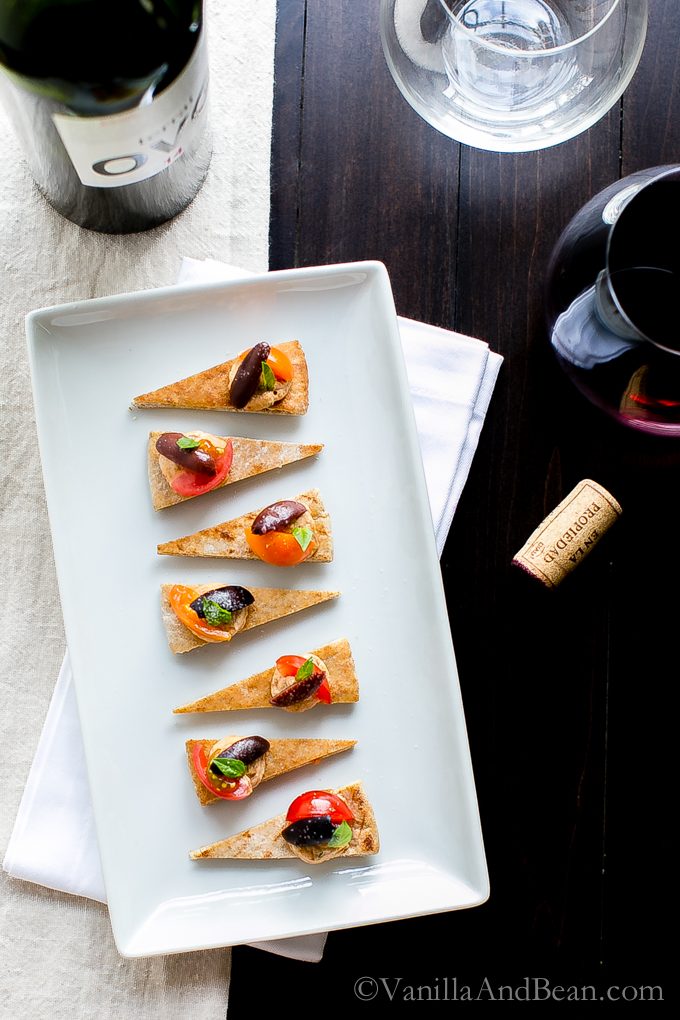 Roasted Garlic Sun-Dried Tomato Goat Cheese Canapé