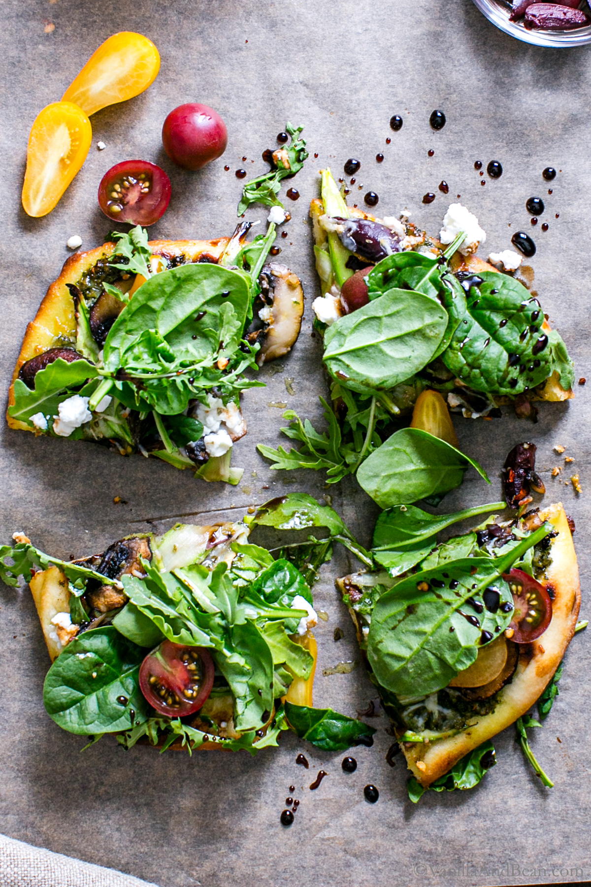 Veggie Flatbread Pizza with Pesto, Mushrooms and Feta