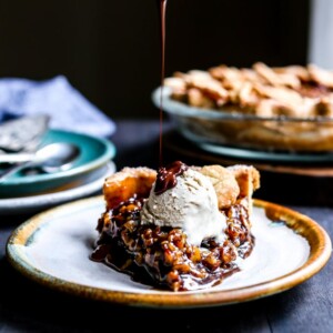 Vegan Bourbon Pecan Pie with a hint of molasses and maple syrup is sure to be a hit at your holiday table! | Christmas, Thanksgiving
