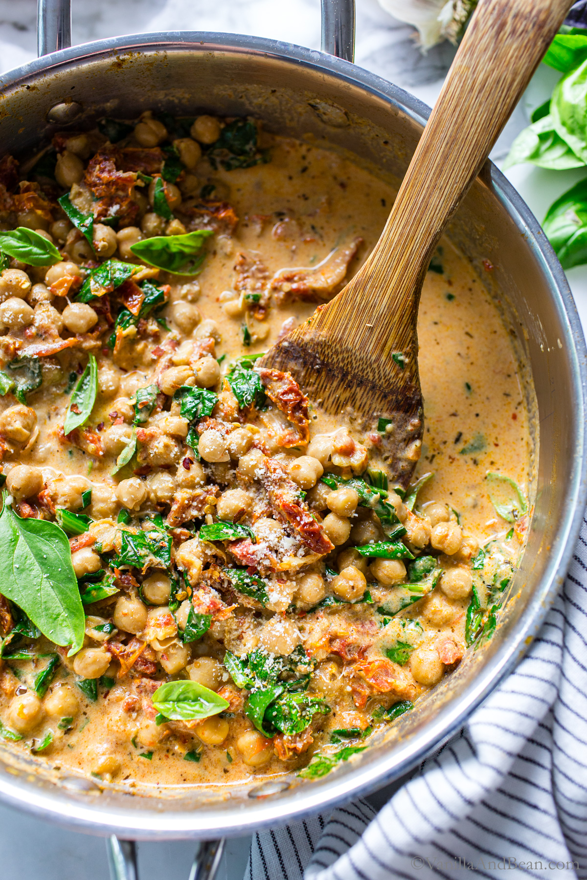 30 Minute Creamy Marry Me Chickpeas